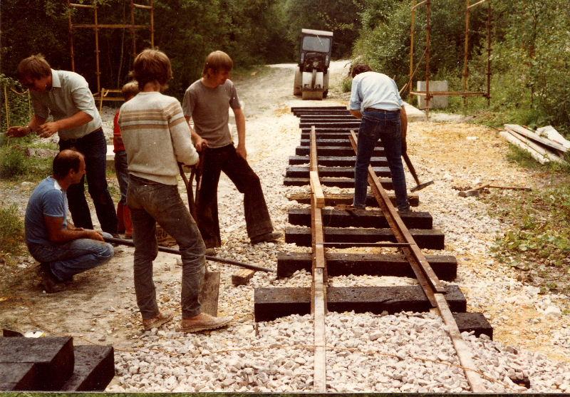 construction02.jpg - Track-laying on the straight approaching the site of the Ranger Bridge.