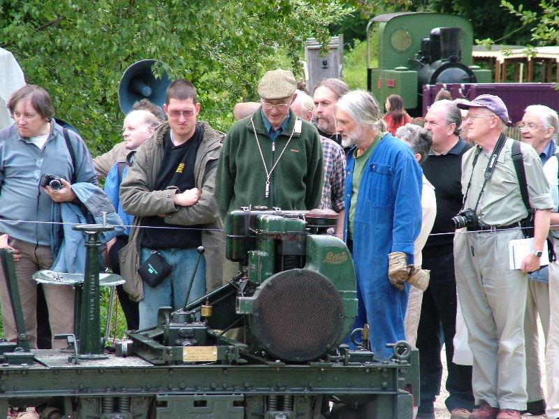i-made-this-28.jpg - Neill Clayton discusses the fitting of a Lister diesel engine to his loco with Amberley volunteer Gordon Hatherill who performed the conversion in 1956 when he worked for ME Engineering, London. Neill's loco was the first to be so treated as a prototype for further conversions.