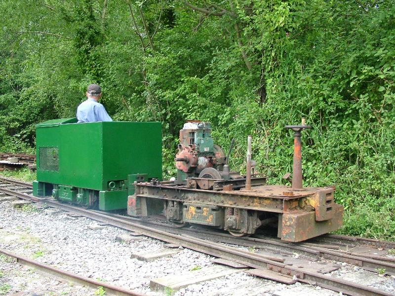 l41803-85.jpg - Just to show how many locos entering preservation appear when first acquired. Nick Kelly's L41803 has yet to be restored. Some of the work is to be done at Amberley. We hope at least to get it running. Lots of work to do here I fear.