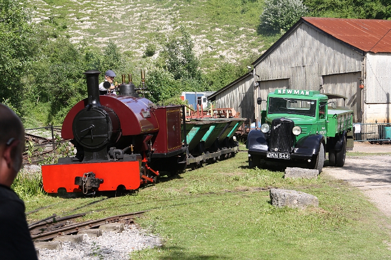 2016-07-120063.JPG - Our own saddle tank locomotive, Peter, Bagnall 2067/1918 also put in an appearence, seen here with the Bedford O lorry.
