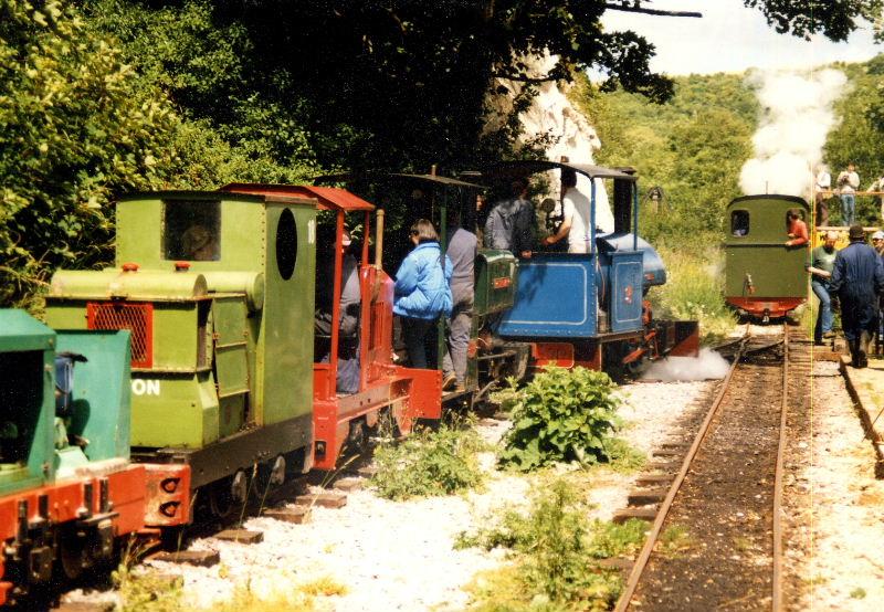 gala1988-5.jpg - At that time, the annual, and popular, locomotive cavalcade was run along the passenger railway line. The Amberley loop wasn't long enough to accommodate all the engines.